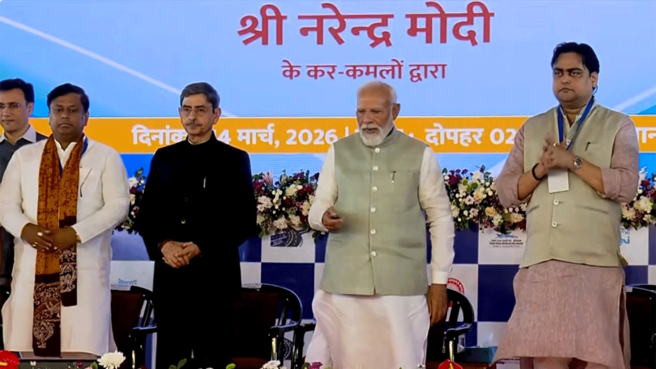 P M Modi lays foundation stone, inaugurates worth Rs.18,700 crore in Kolkata, West Bengal