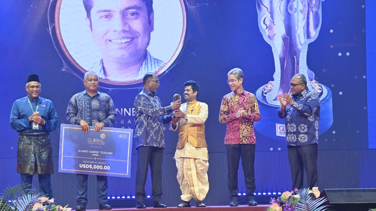 India’s ‘Streets Teacher’ Honoured at Malaysia’s for Educational Innovation