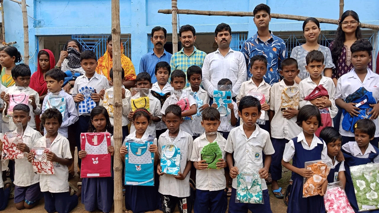 Touch of Humanity in the Joy of Durga Puja